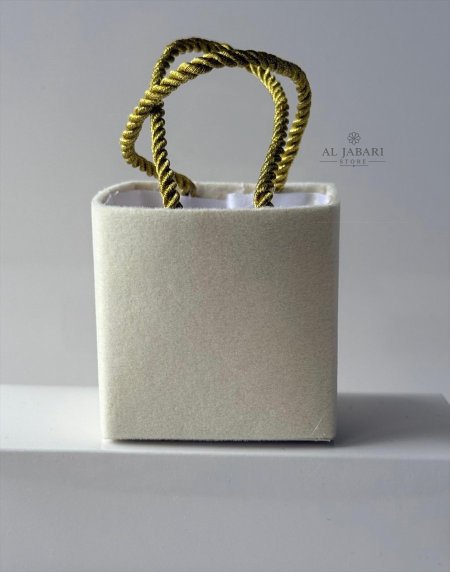 شنطة مخمل ايفري ( 6*6 سم ) ( 12 قطعة )